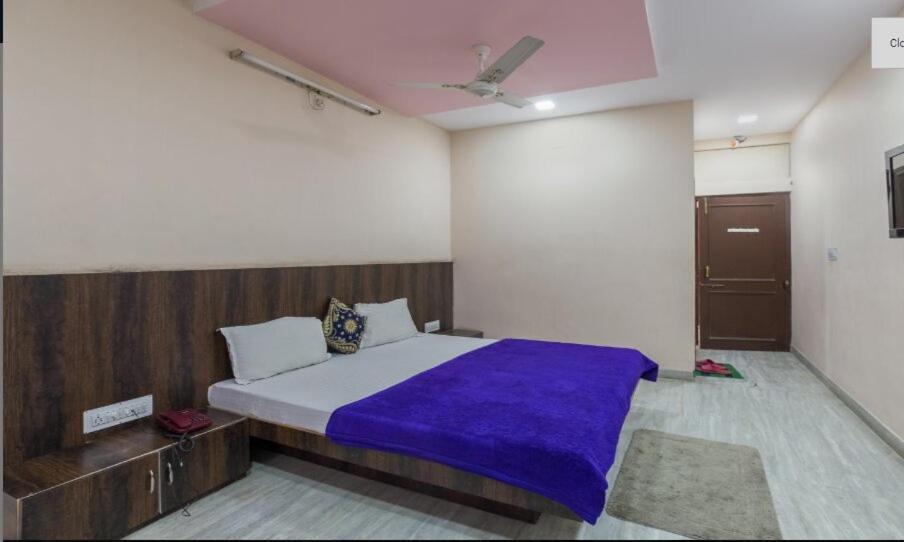 Hotel Laxmi Mahal à Udaipur Extérieur photo