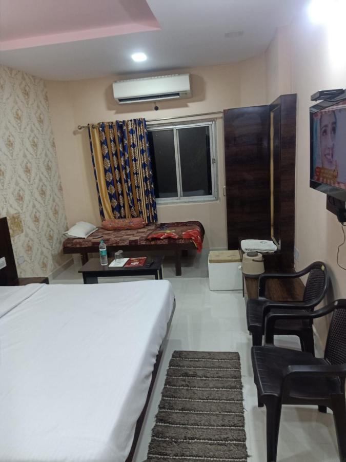 Hotel Laxmi Mahal à Udaipur Extérieur photo